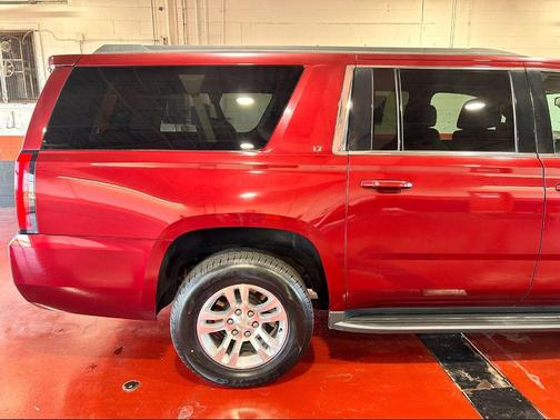 2016 Chevrolet Suburban LT