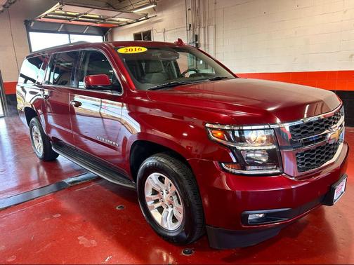 2016 Chevrolet Suburban LT