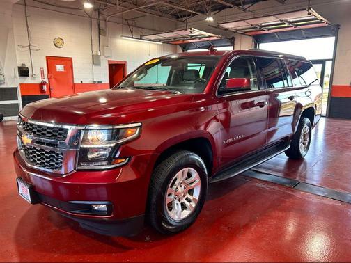 2016 Chevrolet Suburban LT