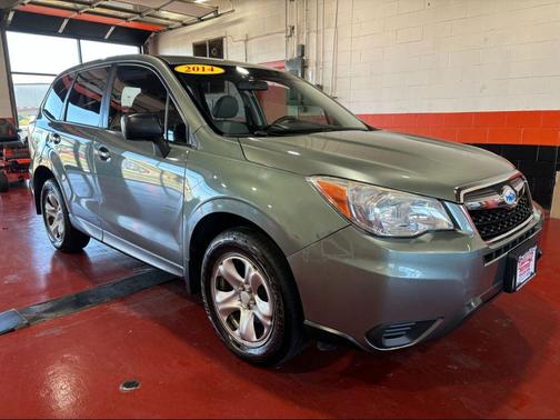 2014 Subaru Forester 2.5i