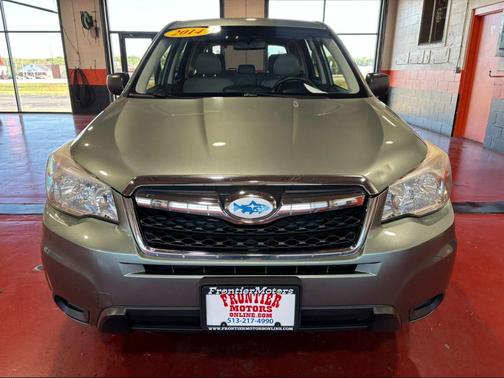 2014 Subaru Forester 2.5i