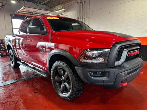 Flame Red Clearcoat 2019 RAM 1500 Classic Warlock Crew Cab 4x4 5'7' Box
