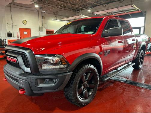 Flame Red Clearcoat 2019 RAM 1500 Classic Warlock Crew Cab 4x4 5'7' Box