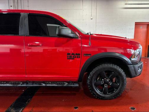 Flame Red Clearcoat 2019 RAM 1500 Classic Warlock Crew Cab 4x4 5'7' Box