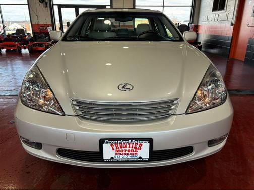 2004 Lexus ES 330 Base