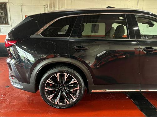 Jet Black Mica 2024 Mazda CX-90 PHEV Premium Sport