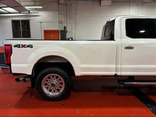 2017 Ford F-350 Lariat