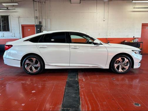 2018 Honda Accord EX-L 2.0T