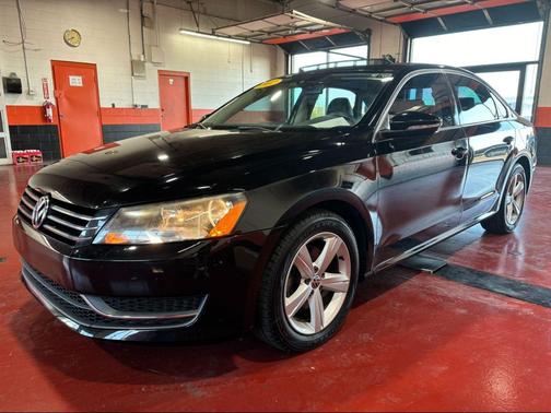 2012 Volkswagen Passat 2.5 SE