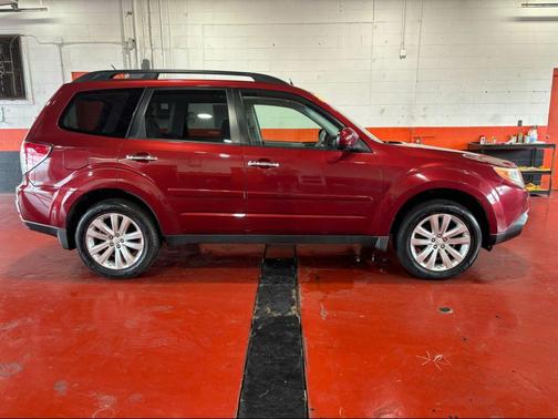 2011 Subaru Forester 2.5 X Limited