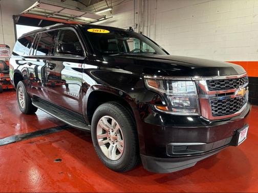 2017 Chevrolet Suburban LT