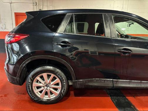 2016 Mazda CX-5 Sport