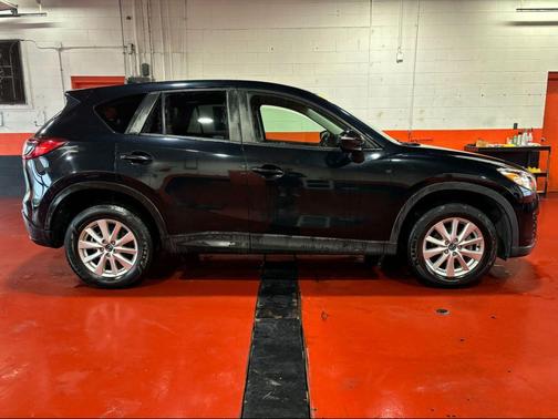 2016 Mazda CX-5 Sport