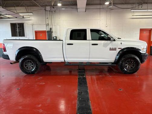 2018 RAM 2500 Tradesman Crew Cab 4x4 8' Box