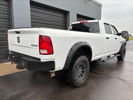 2018 RAM 2500 Tradesman Crew Cab 4x4 8' Box