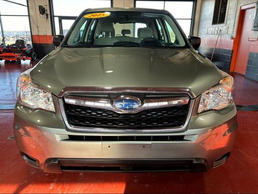 2015 Subaru Forester 2.5i