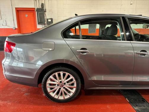 2012 Volkswagen Jetta SEL