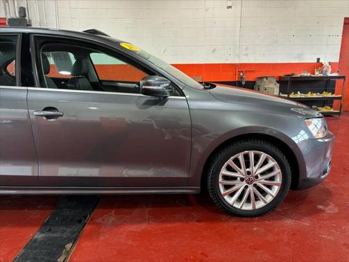 2012 Volkswagen Jetta SEL