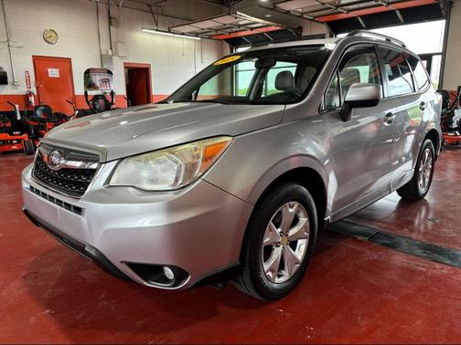 Ice Silver Metallic 2015 Subaru Forester 2.5i Limited