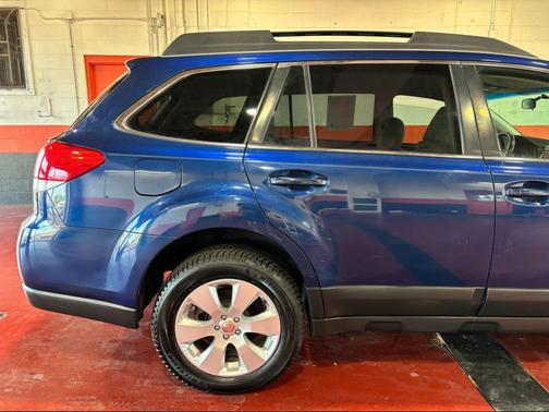 2011 Subaru Outback 2.5 i Premium