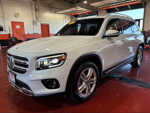 White 2020 Mercedes-Benz GLB 250 Base