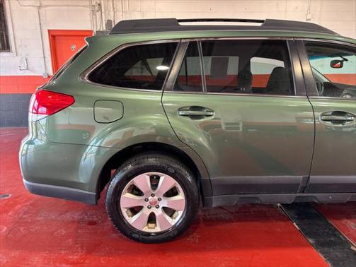 2011 Subaru Outback 2.5 i Premium