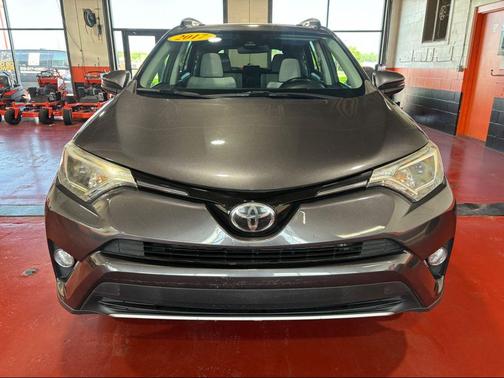 Magnetic Gray Metallic 2017 Toyota RAV4 XLE