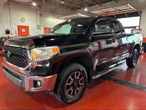 2016 Toyota Tundra SR5