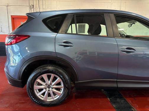 2016 Mazda CX-5 Sport