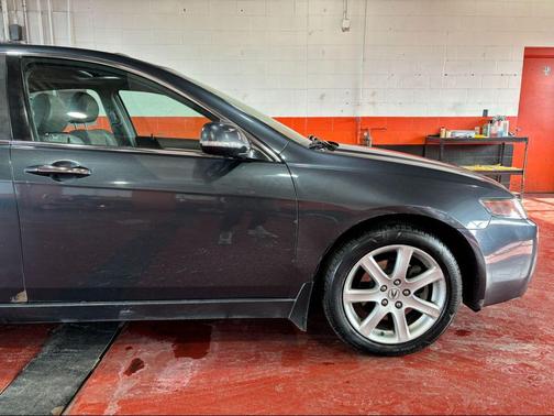2004 Acura TSX Base