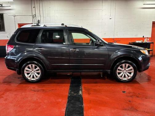2013 Subaru Forester 2.5X Touring