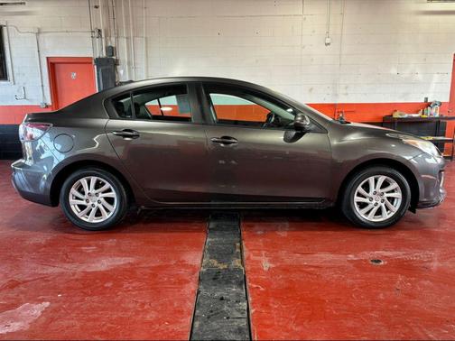 2012 Mazda Mazda3 i Touring