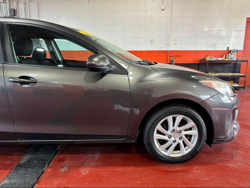 2012 Mazda Mazda3 i Touring