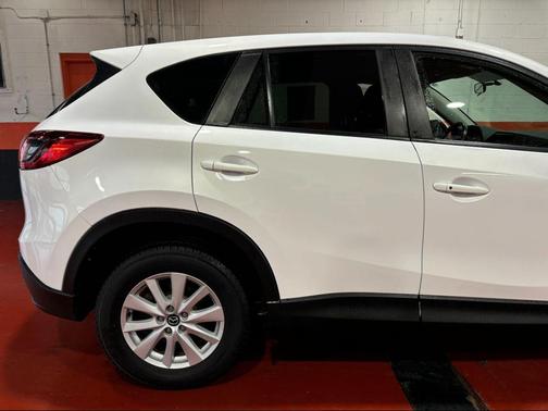 2016 Mazda CX-5 Sport