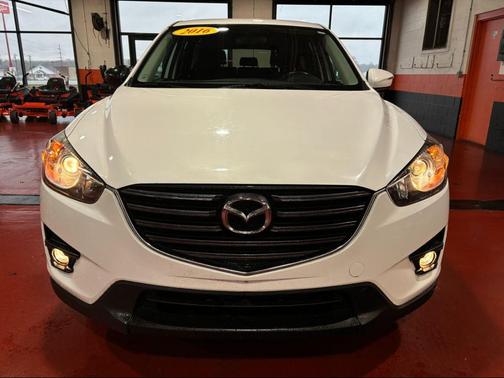 2016 Mazda CX-5 Sport