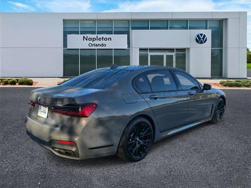 2022 BMW 750 750i xDrive