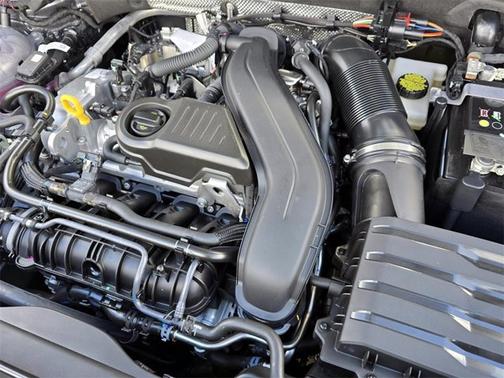 2025 Volkswagen Taos S