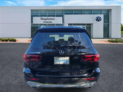 2024 Mercedes-Benz GLB 250 GLB 250