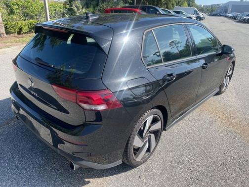 2024 Volkswagen Golf GTI S