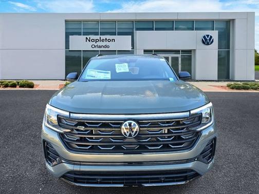 2026 Volkswagen Atlas Cross Sport 2.0T SEL R-Line Black