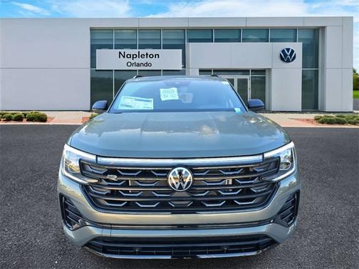 2026 Volkswagen Atlas Cross Sport 2.0T SEL R-Line Black