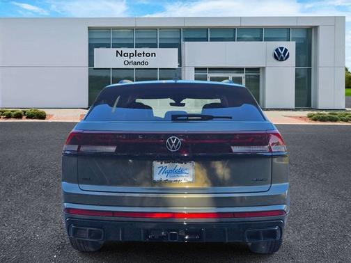 2026 Volkswagen Atlas Cross Sport 2.0T SEL R-Line Black