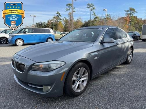 2011 BMW 528 i