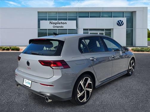 2026 Volkswagen Golf GTI SE