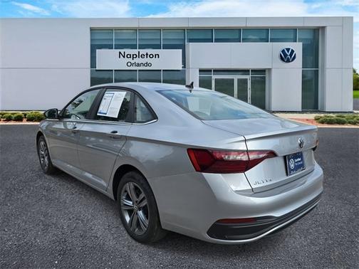 2024 Volkswagen Jetta SE