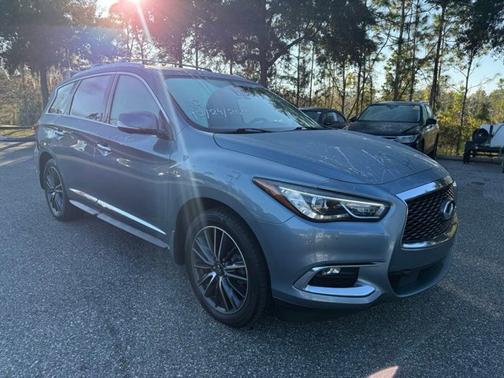 2017 INFINITI QX60 Base
