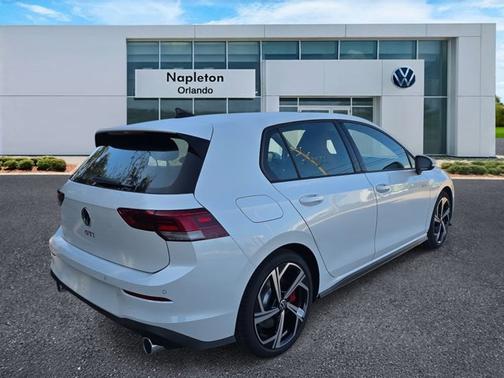 2026 Volkswagen Golf GTI SE