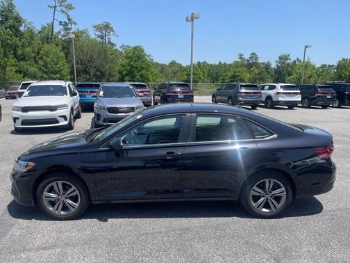 2024 Volkswagen Jetta SE