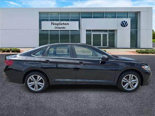 2024 Volkswagen Jetta SE
