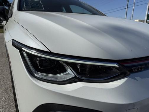 2024 Volkswagen Golf GTI 380 SE